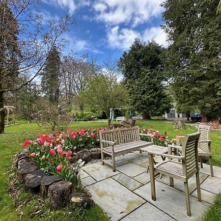 Afon Rhaiadr Country House ดอลเกซเซย์ ภายนอก รูปภาพ
