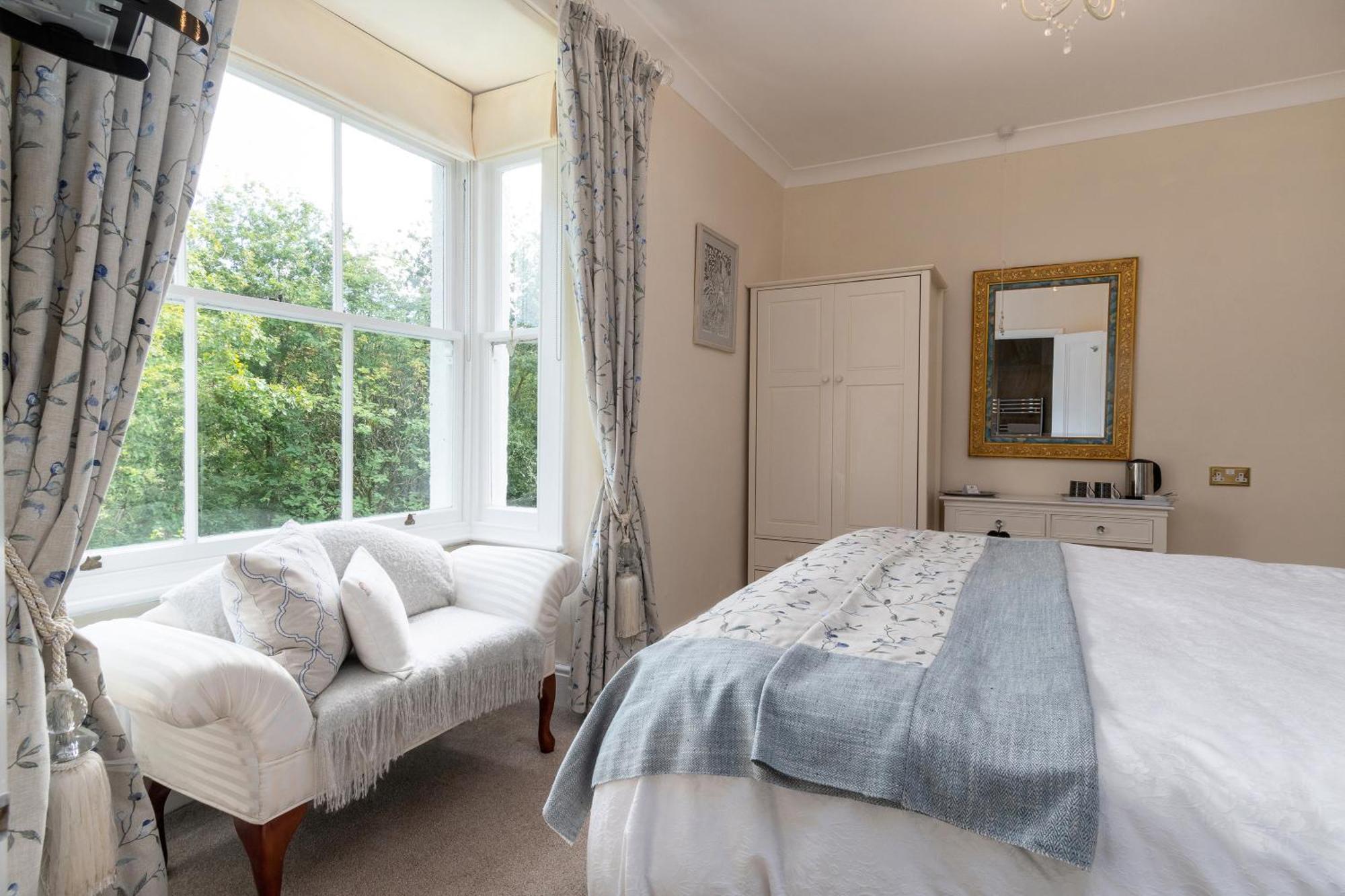 Afon Rhaiadr Country House ดอลเกซเซย์ ภายนอก รูปภาพ